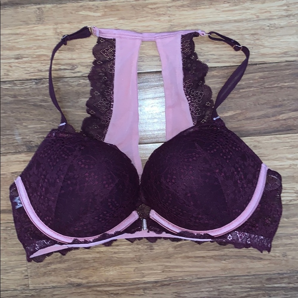 Victoria’s Secret Pink front clasping bra